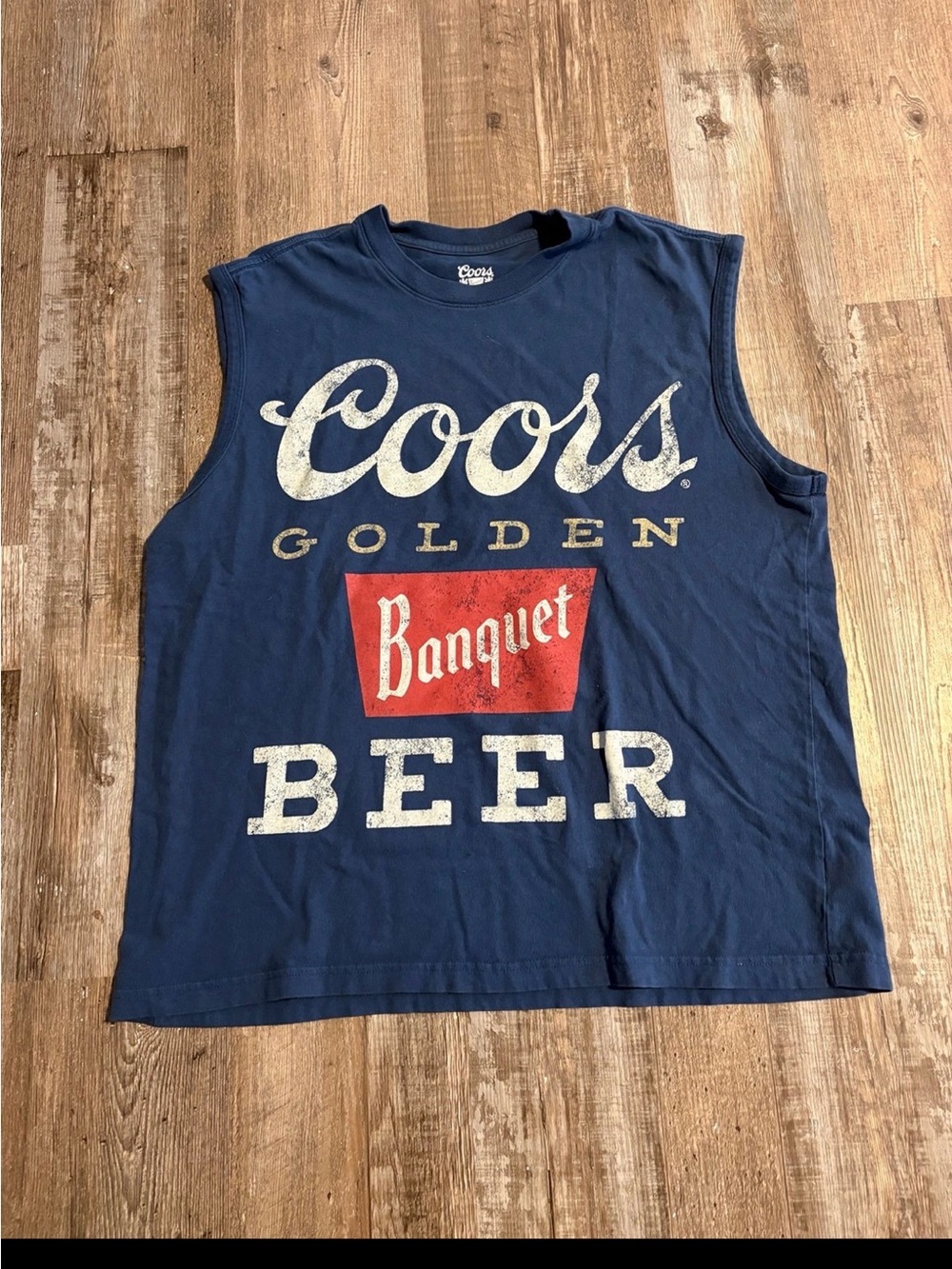 Men’s Coors Golden Banquet Beer Navy Blue Graphic Sleeveless Shirt | Size L
